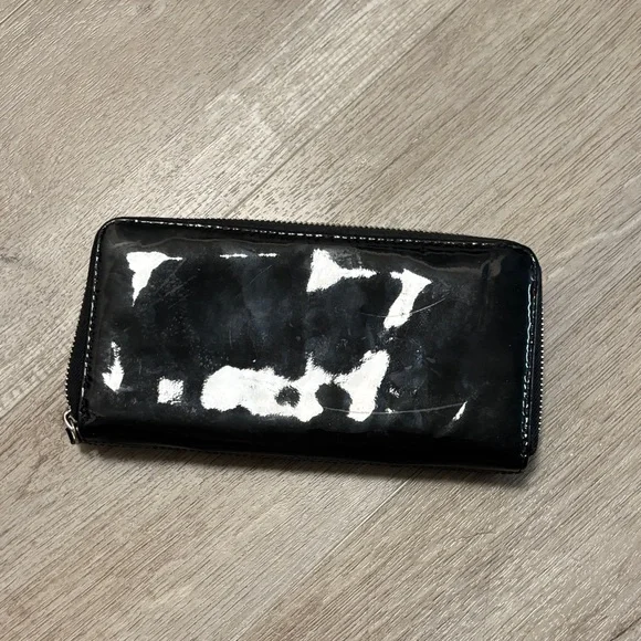 Coach Shiny Black Patent Leather Wallet - Picture 4 of 4